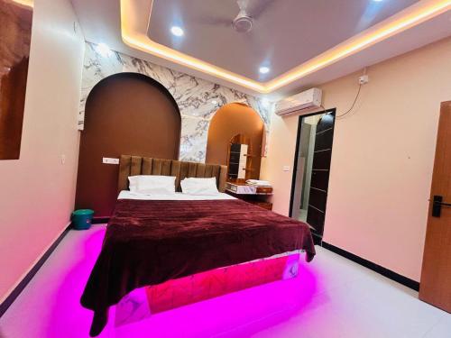 Hotel Blue Sky in Tikamgarh