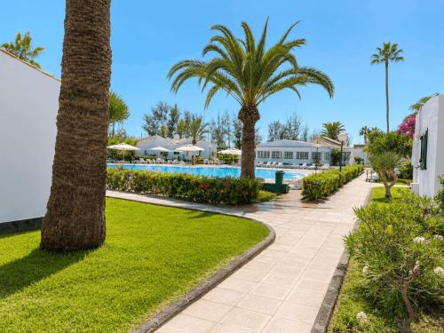 Campo Golf 1 by VillaGranCanaria