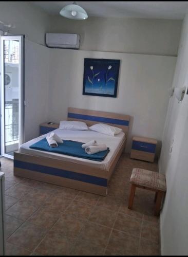 nostalgo in Skiathos