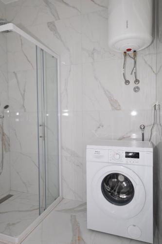 Celuga sea view apartments - image 4