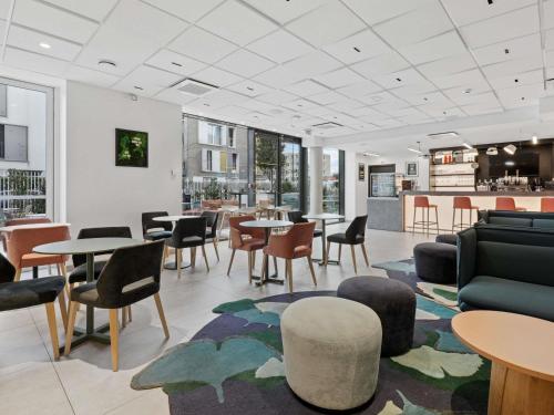 Паб/Коктейль-бар, Ibis Styles Bezons Paris La Defense in Безон