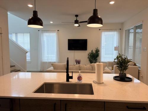 Resort-Style 3BR Near Angel Lagoon in Deitona (TX)