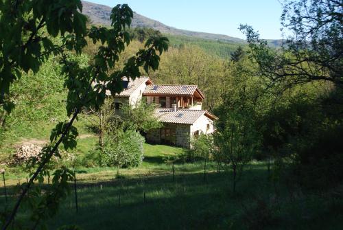 A szálláshely kívülről, La Mouline in Pourcheres (Rhone-Alpes)