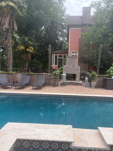Jenny's Downtown Hideaway Bed and Breakfast in Laurel (Mississippi)