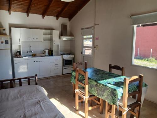 Cabaña Alberto (Cabana Alberto) in Balneario Klaromeko
