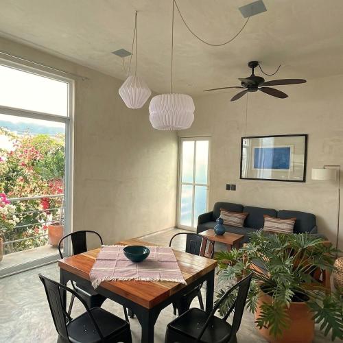 Índigo Cima-Upper Floor Apartment with Terrace