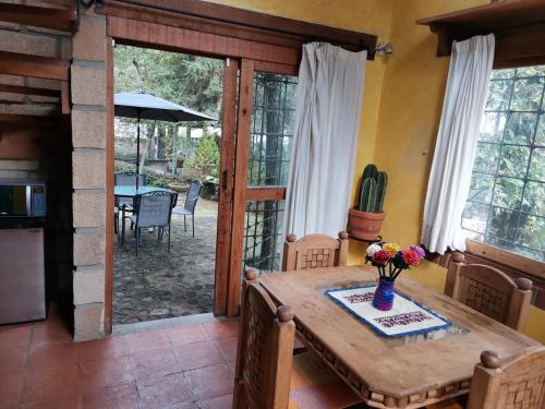 Private Stunning Cottage In Forest Cuernavaca CDMX in Real Montecassino