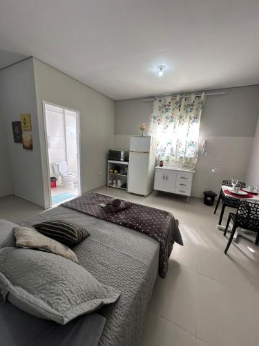 . Apt 03 Pingo de Ouro - kitnets itapeva sp