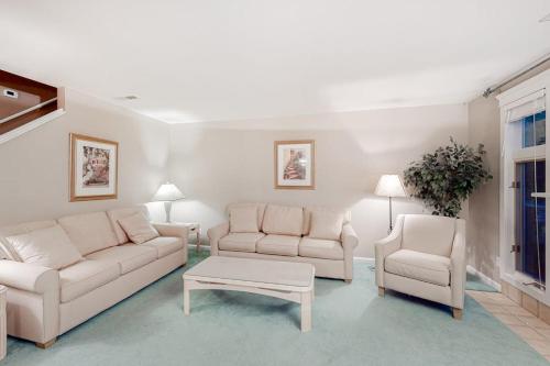 Sea Colony - 53010 Lakeshore - Delaware