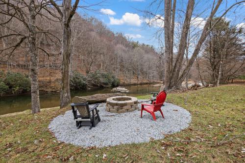Grandmas Getaway in Boone, USA