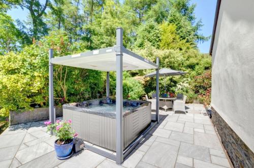 Iekārtas, 3 Bed in Llanidloes oc-waa246 in Languriga