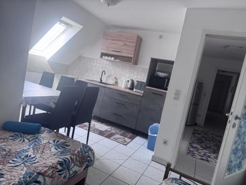 virtuve, Monteurwohnung Weigl in Grossmehring