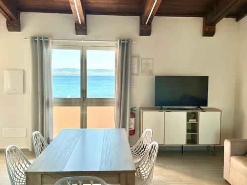 Approdo Apartments – khách sạn tại Isola Rossa