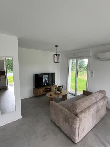 Cottage with garden - Location saisonnière - La Roche-sur-Yon