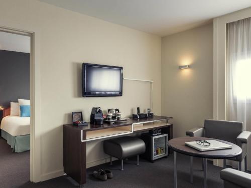 hotel photo