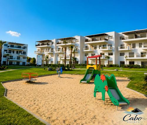 Modernes Apartment 3 Pools Balkon mit Aussicht in Cabo Negro