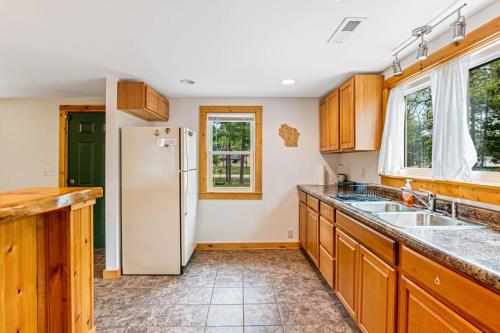 Moes Vineyard - Cabin in Necedah, USA