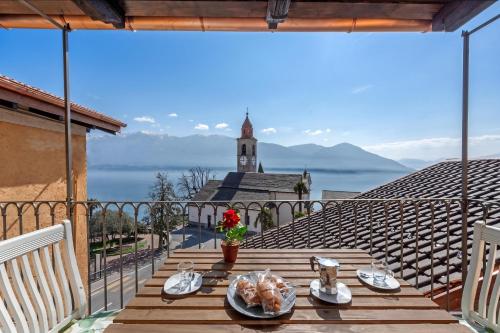 Red View Apartment - Ronco Sopra Ascona - Happy Rentals in Ronco sopra Ascona, Schweiz