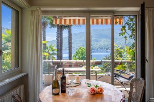  Queen Lake View - Happy Rentals in Ponte Tresa