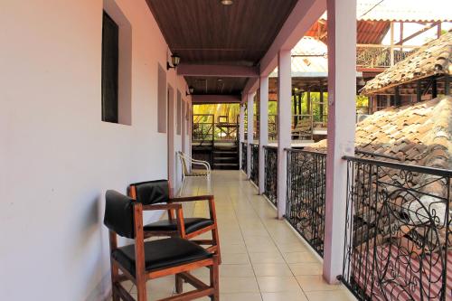 The Landing Hotel And Restaurant in Moyogalpa