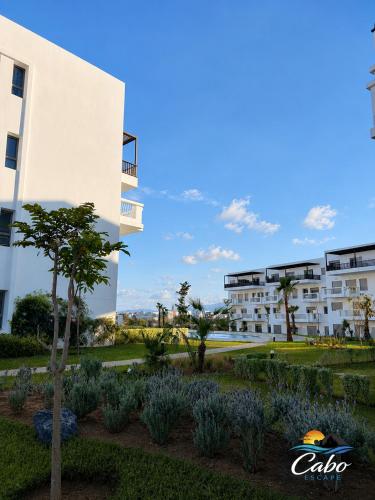 Unterkunft von außen, Modernes Apartment 3 Pools Balkon mit Aussicht in Cabo Negro