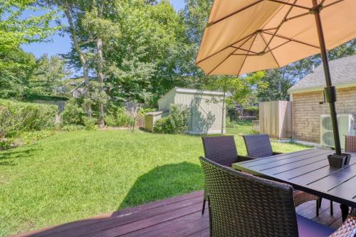 Oak Bluffs Cottage - image 17