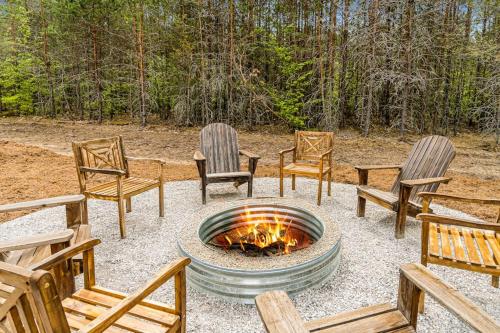 Leisure Lodge - Weldon Township, MI