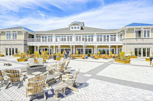 Battersea on the Canal in Ocean Pines (MD)