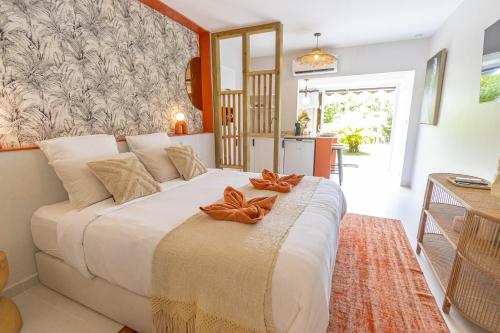 Studio Le Cosy Jungle & Piscine in เบมบริดจ์
