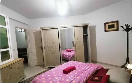 Appartement Connecté Ennasr 2 Tunis - Calme et Propre – khách sạn tại Ennasr