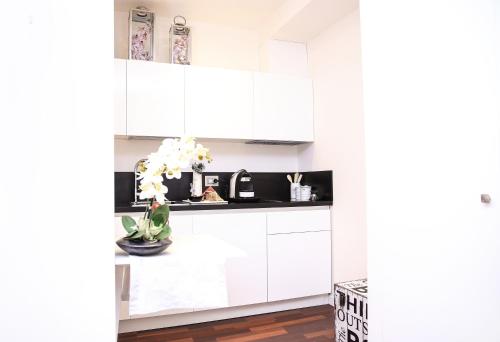 F53 Kevin's Charming Houses 3