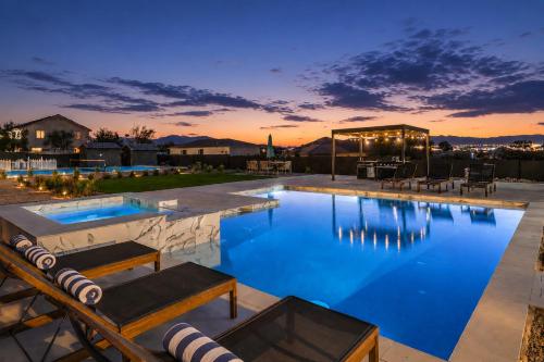 CIELO - Modern Vegas Pool Oasis, Spa, Pickleball – khách sạn tại Thành phố Boulder