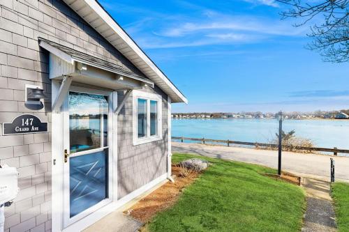 Sea-esta - Falmouth, MA