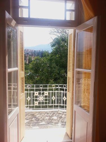  Antigoni in Paralía Akrátas