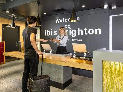ibis Brighton City Centre - Station photo 2