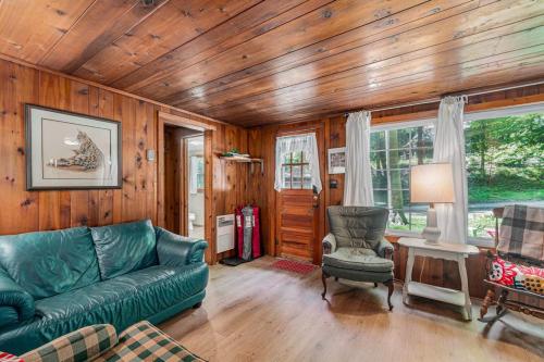 Cottage Living in Beulah, USA