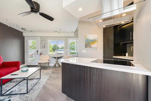 Lake Living at Northern Lights Condo 10 in Douglas, USA