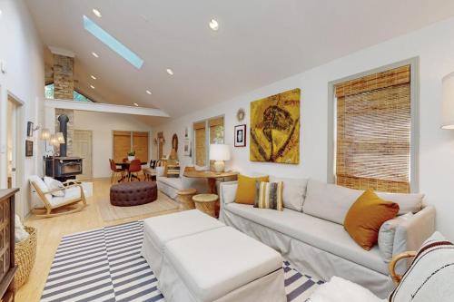 Lilly Bell Villa in Three Oaks, USA