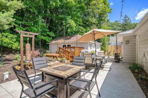 Serenity Now in Saugatuck, USA