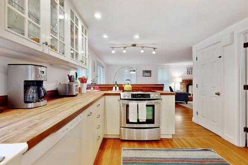 Sandy Neck Escape in East Sandwich, USA