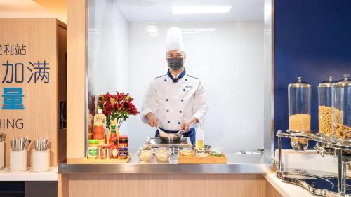 Đồ ăn và thức uống, Holiday Inn Express Qingdao City Center By IHG in Thanh Đảo