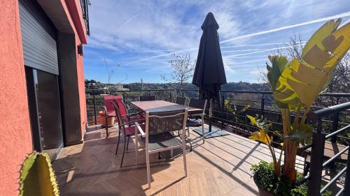 Nice, collines, Chateau de Cremat, villa, jacuzzi in Cremat