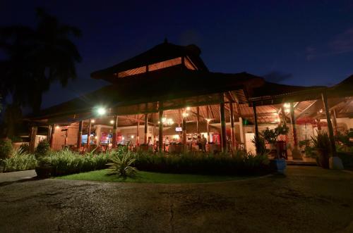 Restoran, Aneka Lovina Villas & Spa in Lovina rand