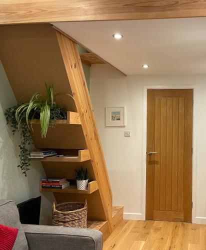 One bed - close to town in Trencreek