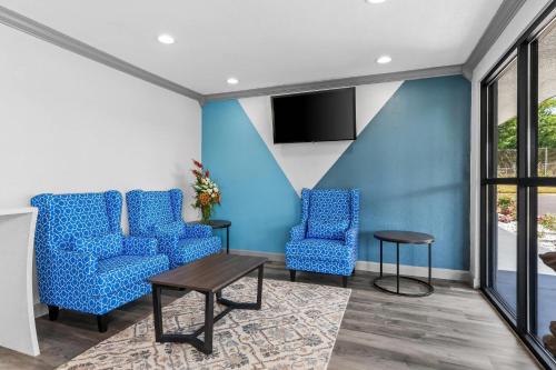 Lobi, Quality Inn & Suites East Point - Atlanta Area in Fulton Şehri Havalimanı