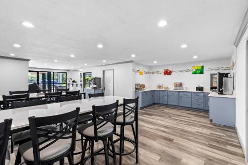Yiyecek ve İçecekler, Quality Inn & Suites East Point - Atlanta Area in Fulton Şehri Havalimanı