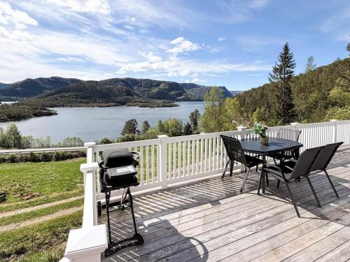. 10 person holiday home in Snillfjord-By Traum