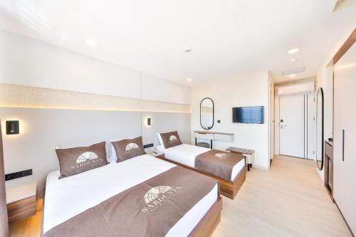Sardunya Otel ARKA BİNA Room Type - Triple Room