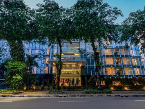 Exterior view, Mercure Jakarta Sabang near National Museum