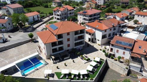 Villa Aria – khách sạn tại Porat